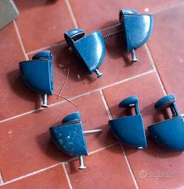 Reggimensole supporti in metallo blu con mensole