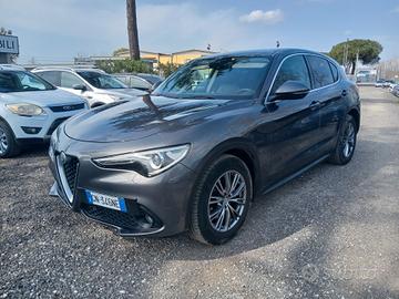 Alfa Romeo Stelvio 2.2 Turbodiesel 180 CV AT8 RWD 