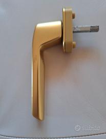 Maniglie per finestre in pvc 