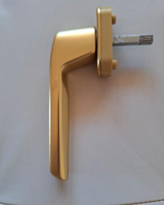 Maniglie per finestre in pvc 