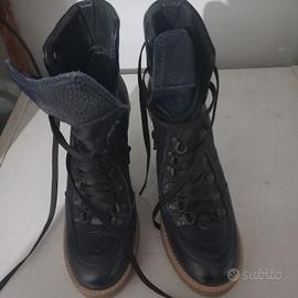 stivaletti con tacco