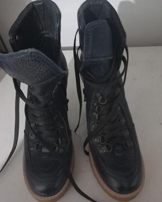 stivaletti con tacco