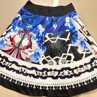 Gonna svasata in fantasia Pinko