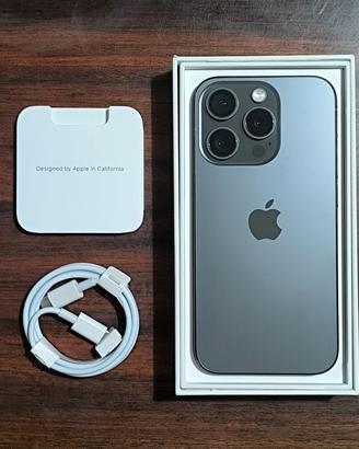 APPLE iPhone 15 Pro - Nero 256GB - Perfetto