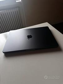 MacBook Pro 14 - Apple M3 Pro chip c, 18 ssd 1 TB
