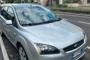 Ford Focus 1.6 benzina 115cv euro4