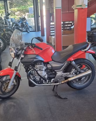 Moto Guzzi Breva 750