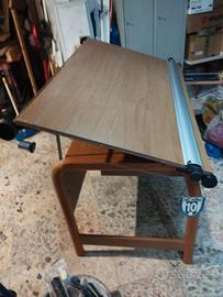 Tavolo scrivania per disegno tecnico 