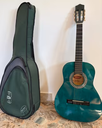 Chitarra classica Stagg C530 3/4 con custodia