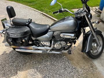 Hyosung Aquila GV 250 - 2015