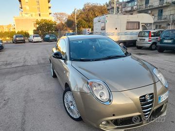 Alfa Romeo MiTo 1.6 JTDm 16V Distinctive Sport Pac