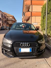 Audi A1/S1 1.6 105 CV Diesel Allestimento S-Line