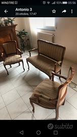 Salottino stile francese