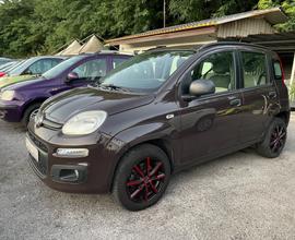 Fiat Panda 0.9 TwinAir Turbo Natural Power Lounge