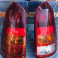 Fanali posteriori (stop) Ford Focus SW 2004