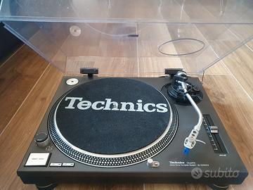 Piatto giradischi Technics SL-1210MK2