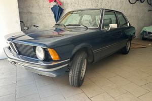 BMW 316 (E21)