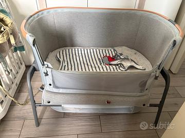 Iora culla fianco letto