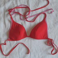 Costume reggiseno rosa e rosso