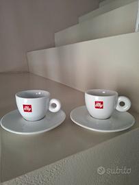 Set Illy