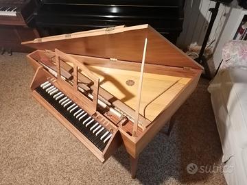 Clavicembalo-Spinetta Neupert