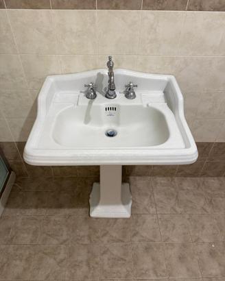 Set sanitari bagno classici – WC, bidet e lavabo