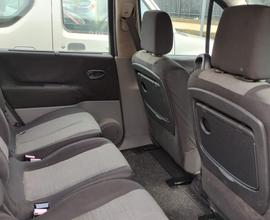 RENAULT Scenic 1.9 Diesel - 2006