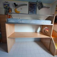 Letto a soppalco con  scrivania