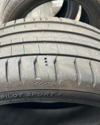 MICHELIN PILOT SPORT 5 225/45 ZR17 - DOT 2025