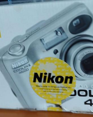 MACCHINA FOTOGRAFICA NIKON COLPIX 4600