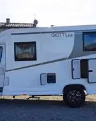 Camper  Giottiline compact C60