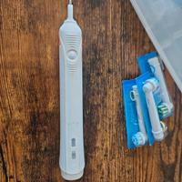 oral B spazzolino elettrico Pro 500