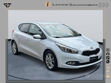 Kia Ceed 1.4 CRDi 5 porte GARANTITA 12 MESI