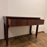 Elegante Consolle in Legno Massello