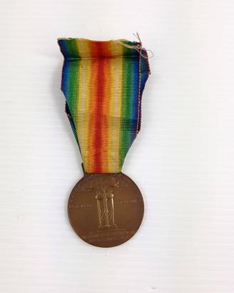 Autentica medaglia commemorativa della 1 guerra