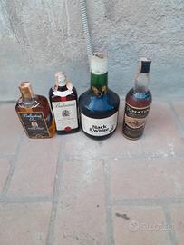 collezione  di wisky  anni70 