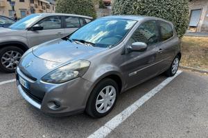 Renault clio 1.2 gpl neopatentati ok