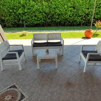 set rattan con cuscini 