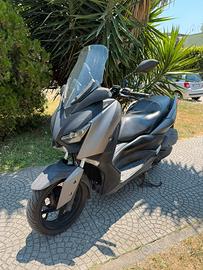 Xmax 300 (unico proprietario)