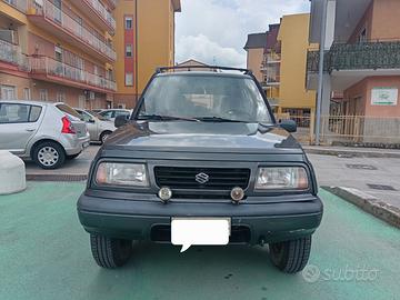 Suzuki vitara 1.6 gancio traino solo 100.000km