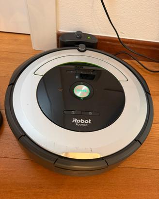 Aspirapolvere ROOMBA ROBOT