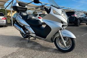 Honda Silver Wing 600