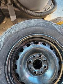 4 pneumatici Hankook