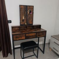 Toiletta trucco stile industriale