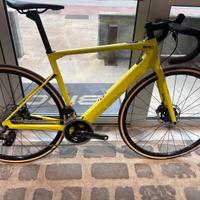 BMC AMP  YELLOW 53 roadmachine  54