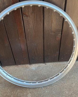 Cerchio in alluminio 1.2x18 per 50ino sportivo