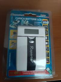 caricabatterie LCD universale da auto o camper