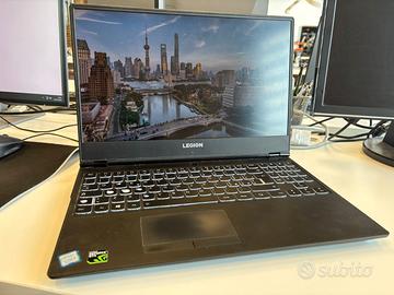 Laptop Gaming Lenovo Legion Y530