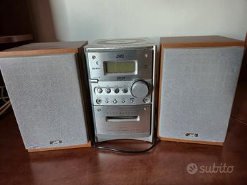 Radio, DVD, cassette