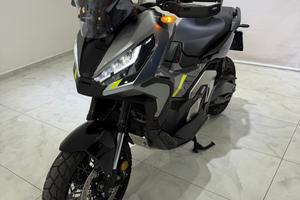 Honda X-ADV 750 EDIZIONE SPECIALE